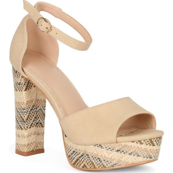 Heels - Picture 5 of 5